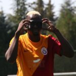 dikkat ceken benzerlik iddiali sozler osimhen beni taklit ediyor tK6ya3FX