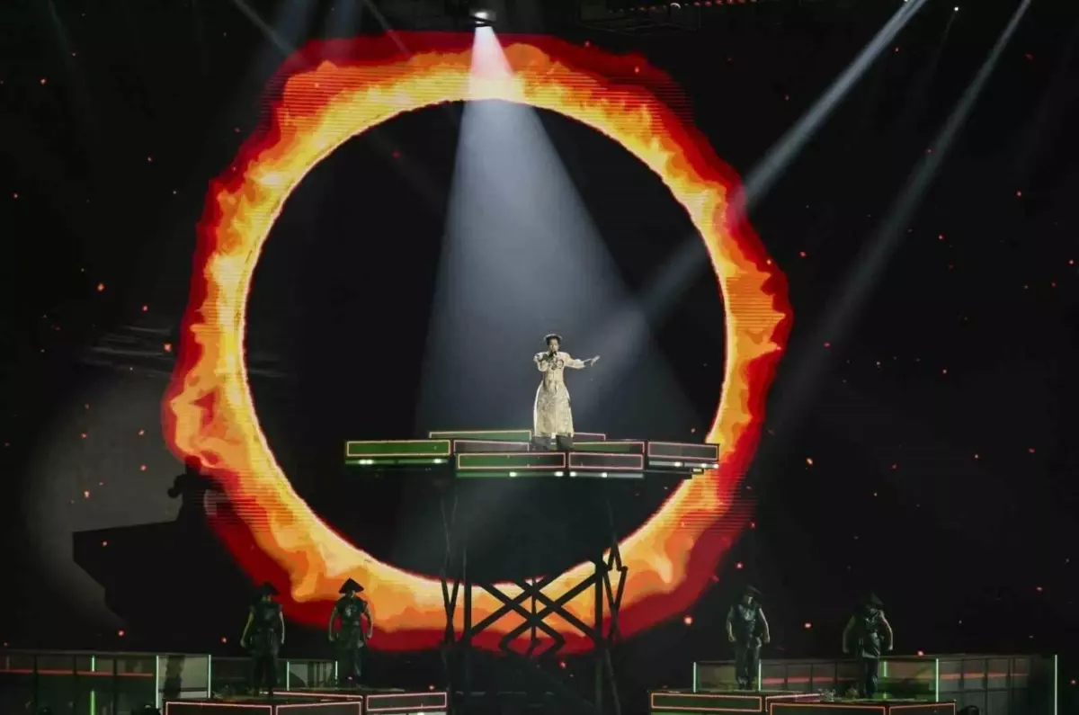 moskovada intervision yarismasi gerceklesti JY1vuhOP