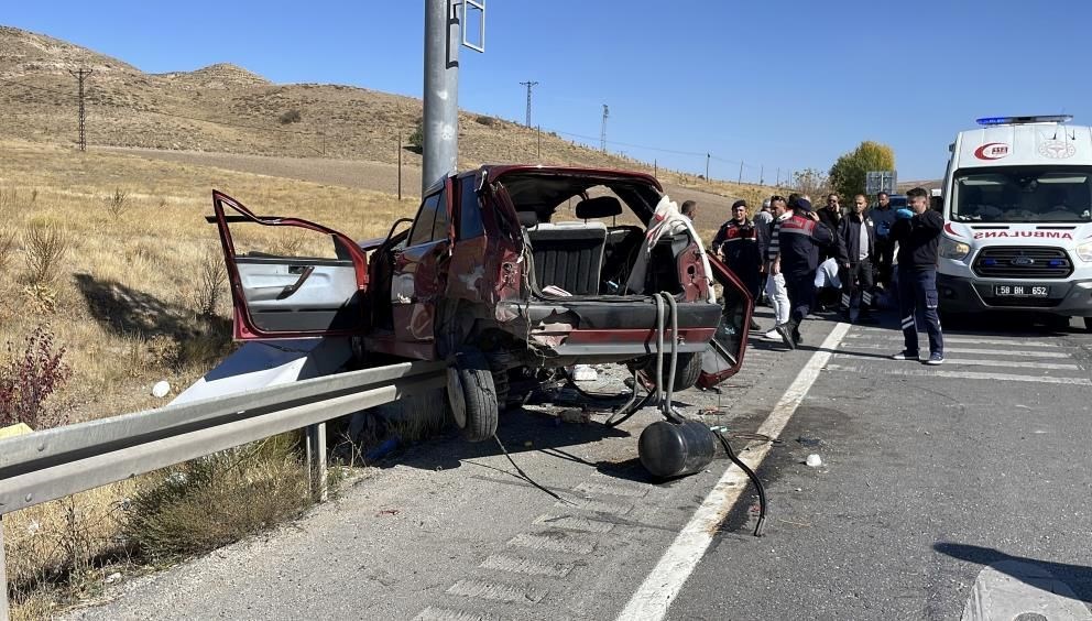 sivasta faciadan donuldu lpg tanki yerinden firladi IeCfB2EM