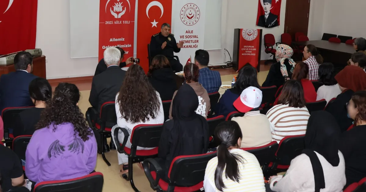 erzurum-cocuk-evlerinde-ilham-veren-rol-model-calismasi-xyjlhGUq.webp