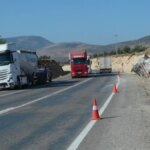 kiliste zincirleme kaza beton mikseri devrildi R5OPDXCF.jpg