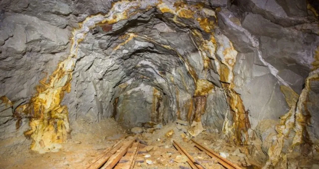 O ilimizin başına talih kuşu kondu: Bugün milyarlarca liralık altın rezervi keşfedildi