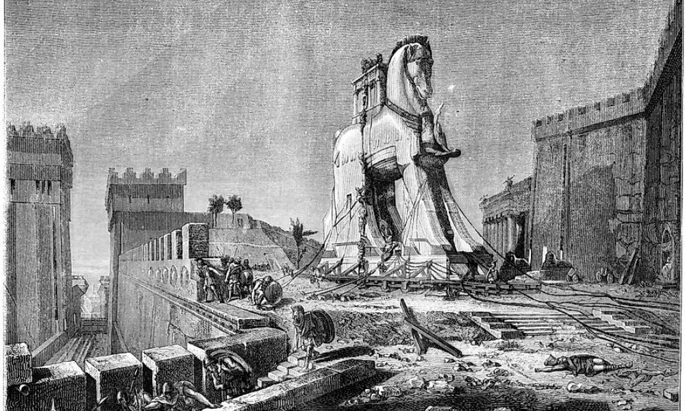 günümüzde hala kullanılan antik savaş taktikleri