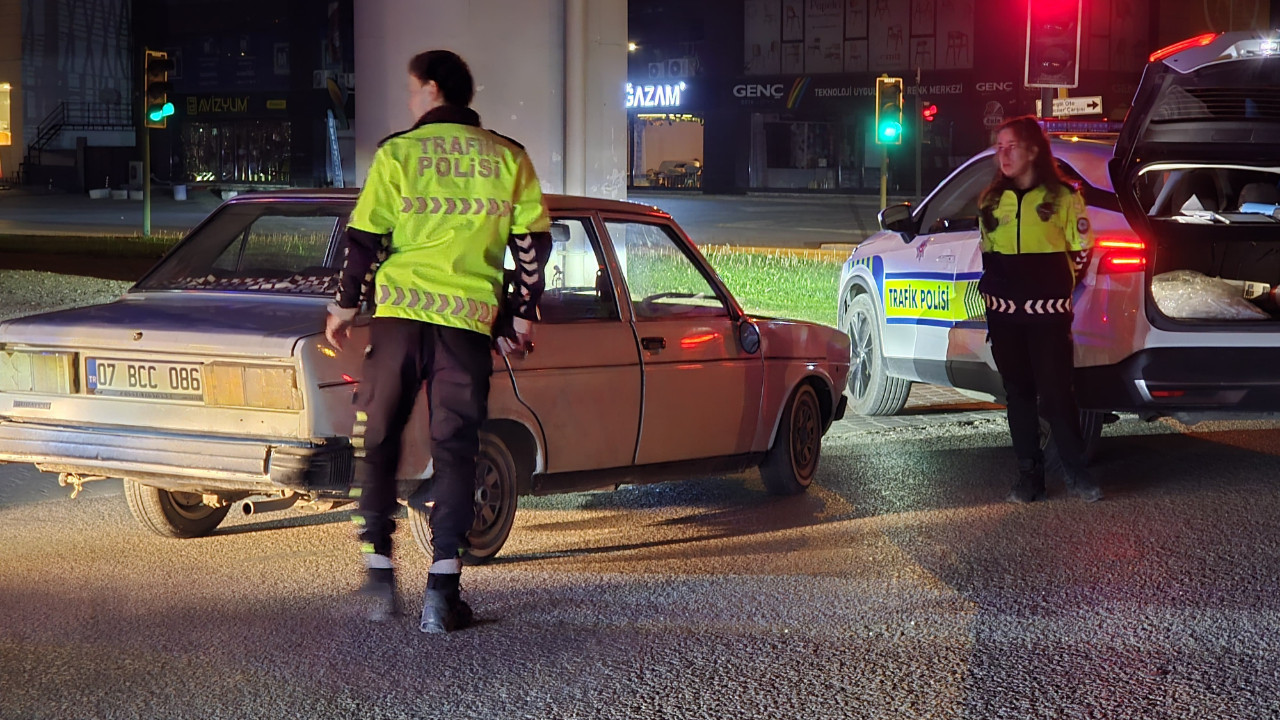 İnegöl’de Alkollü Sürücüye Ceza Yağdı: Polis Kovalamacası Sonrası 400 Bin TL Fatura