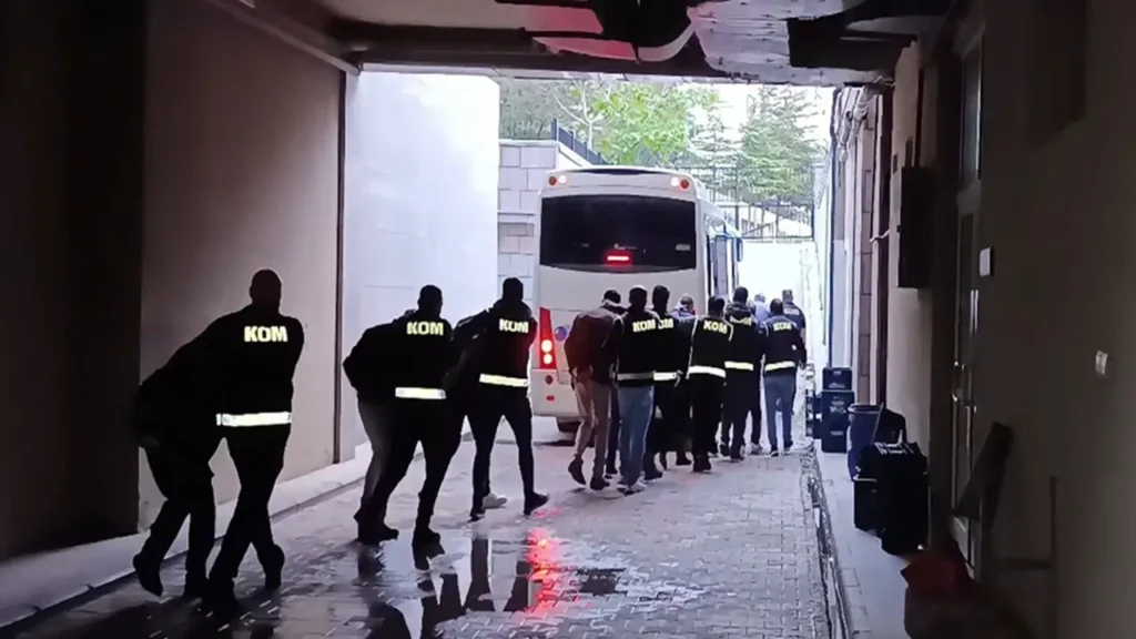 Fransa’da Seçim Skandalı: İsrailli Şirkete Soruşturma Başlatıldı