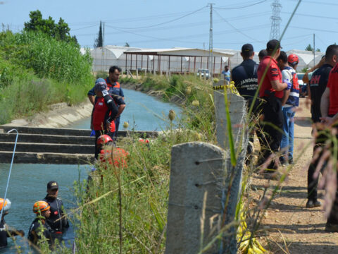 Dalgiclar 4 kilometre otede buldu antalyada kahreden haber geldi EvksvabU