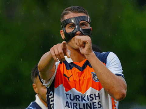 Super lig devinde bertug yildirim sesleri 8H2EvyDd